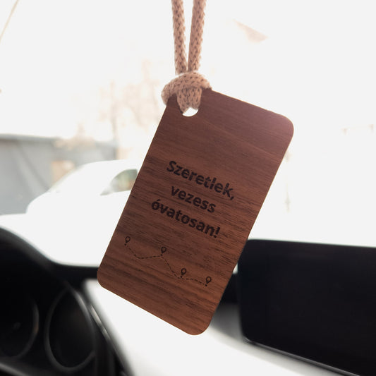 Szeretlek, vezess óvatosan autós dísz