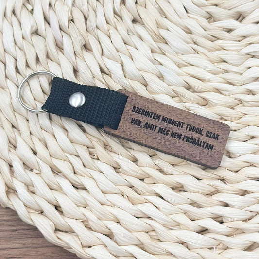 Szerintem mindent tudok csak van, amit még nem próbáltam kulcstartó