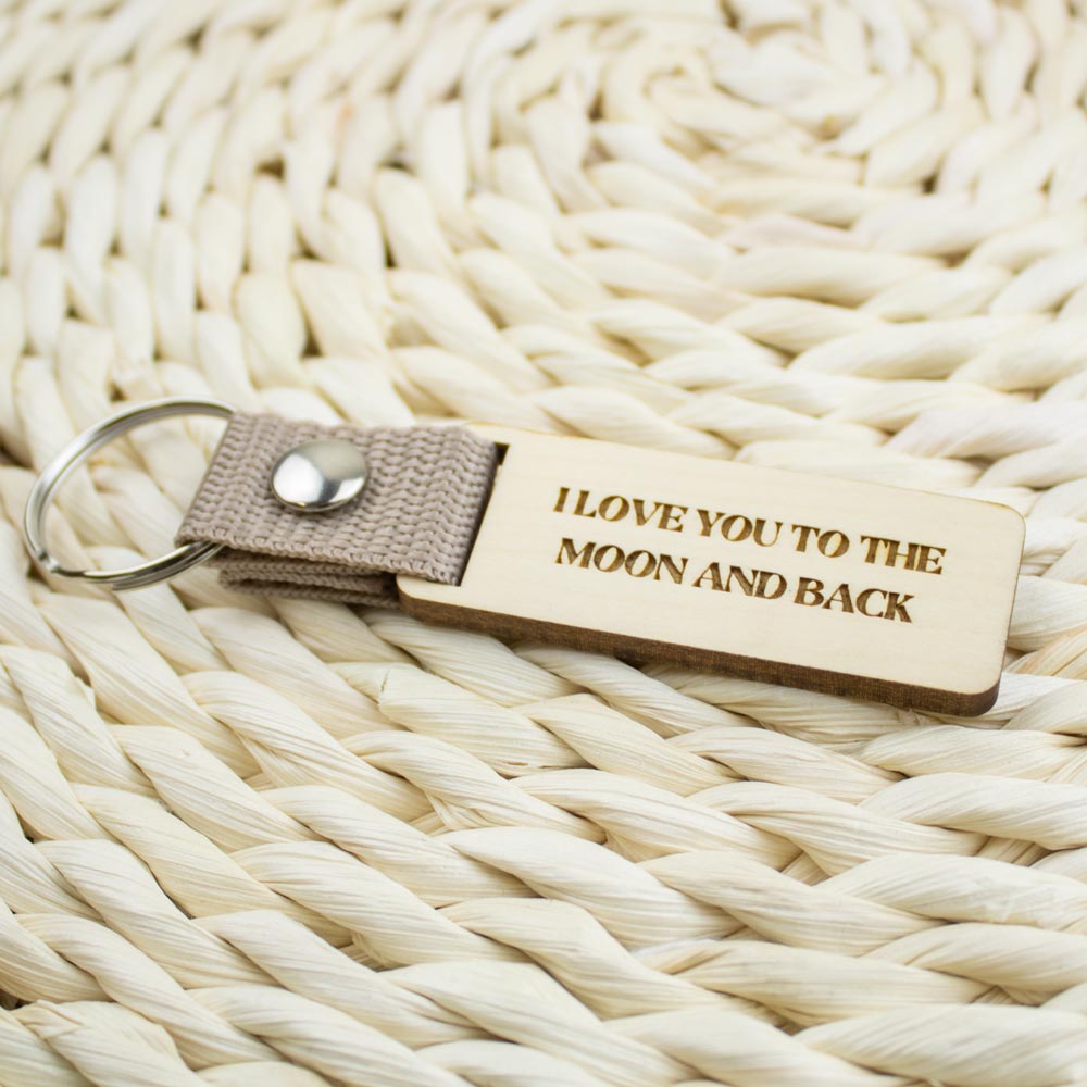 I love you to the moon and back kulcstartó