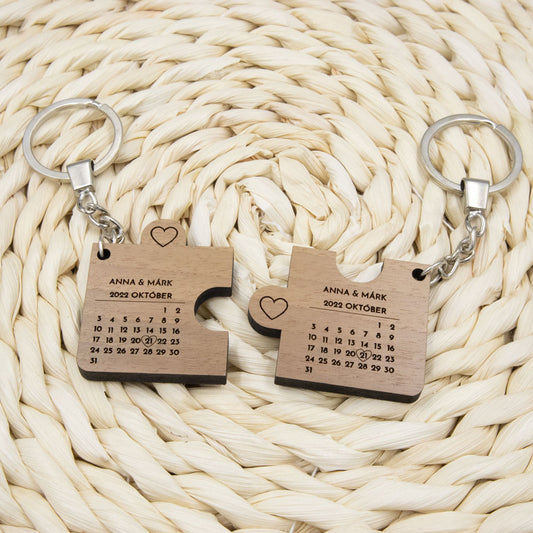 Egyedi dátumos puzzle páros kulcstartó